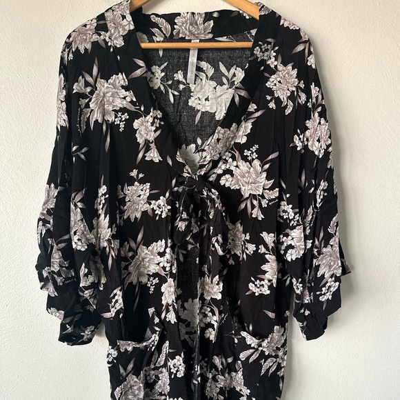 Spiritual Gangster Kimono Womens One Size Floral Cover Up Maya Bohemian Robe - Picture 4 of 16